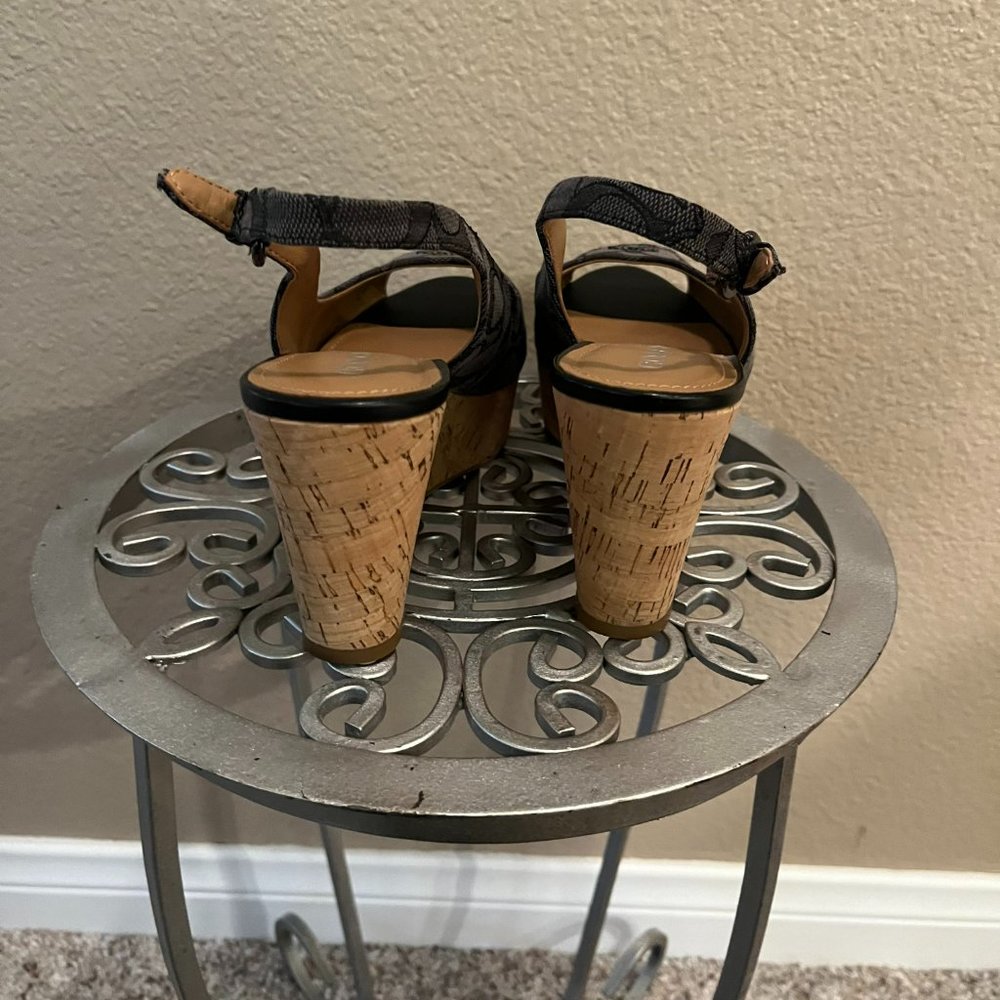 Coach Wedges - Picture 4 of 7